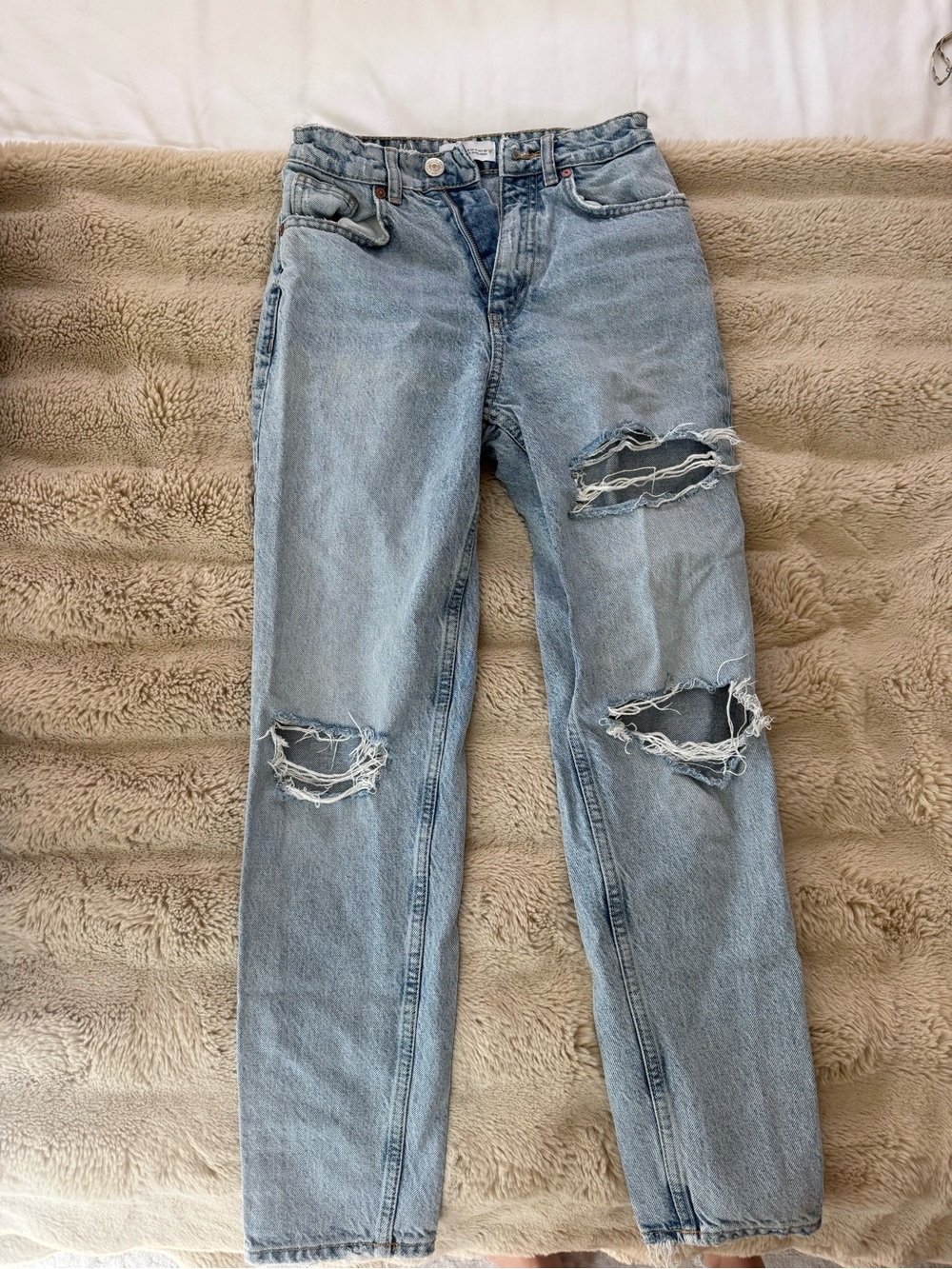 Zara Light Blue Distressed Straight-Leg Jeans